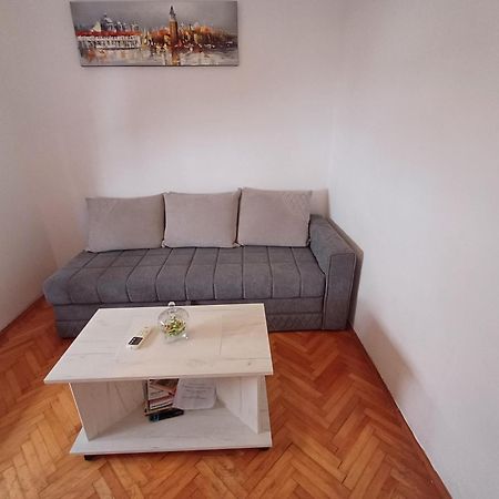 Apatments Stanojlovic Djenovic Apartman Herceg Novi Kültér fotó