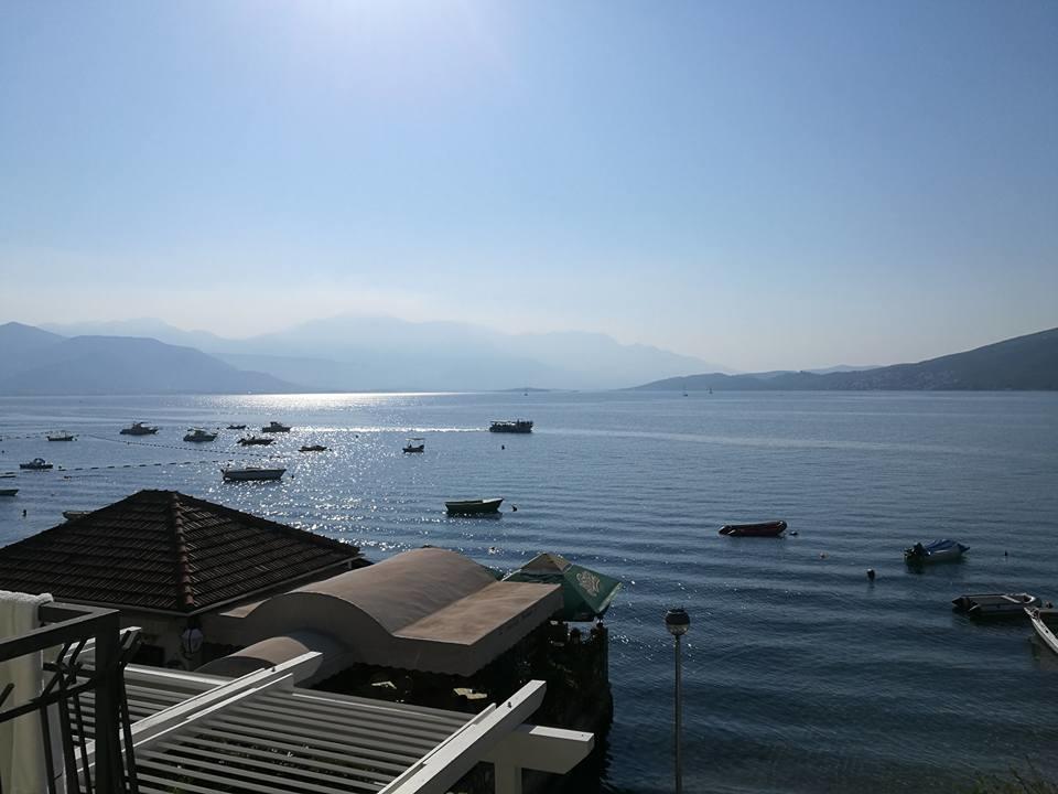 Apatments Stanojlovic Djenovic Apartman Herceg Novi Kültér fotó